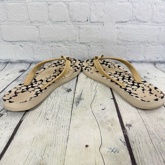 Coach Flip Flop Sandals Women Size 5-6 CC Signature Bow Slip On Summer Shoes - Picture 7 of 14
